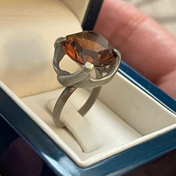 Vintage burnt orange crystal pewter ring - Picture 3 of 10